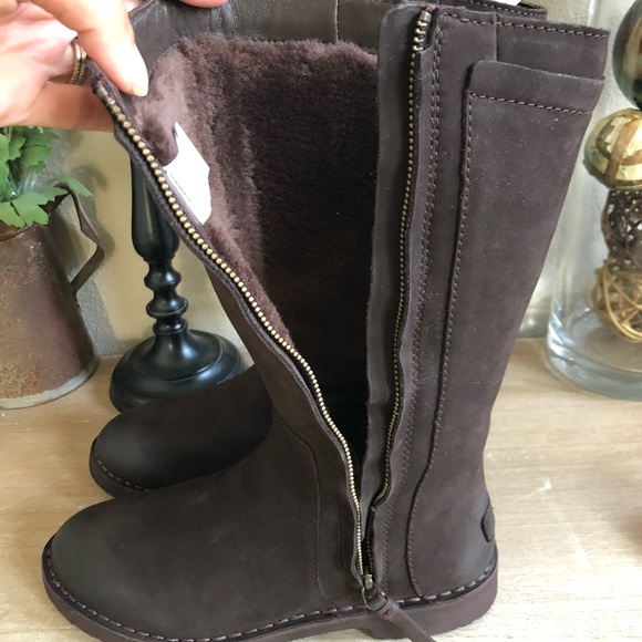 ugg elly boot